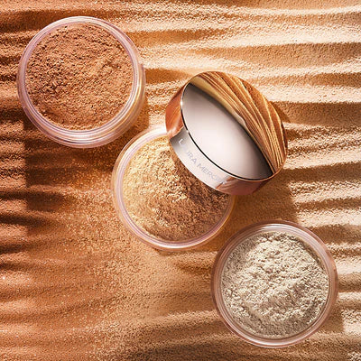 Laura Mercier Translucent Loose Setting Powder Light Catcher - Honey Star